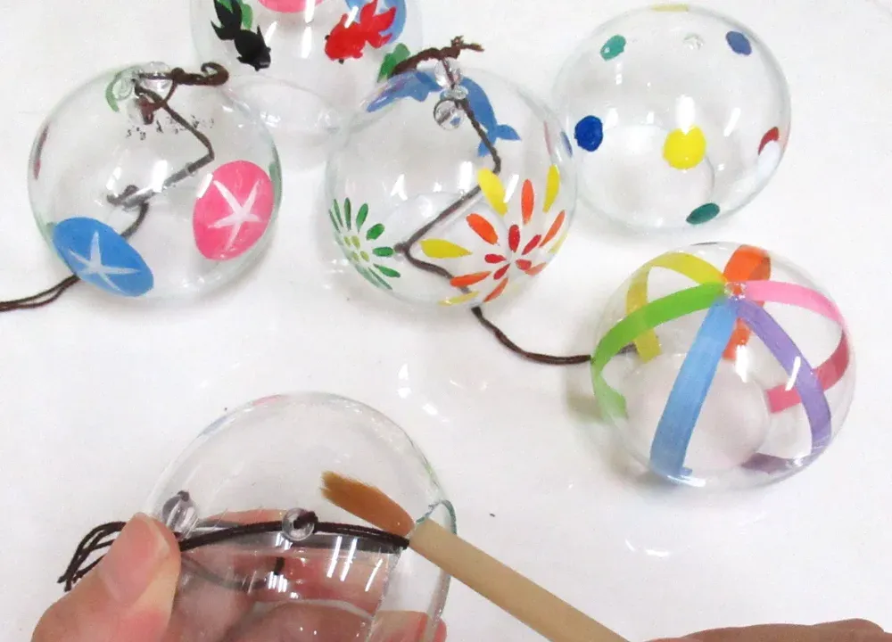 伝統工芸教室～江戸風鈴絵付け体験～