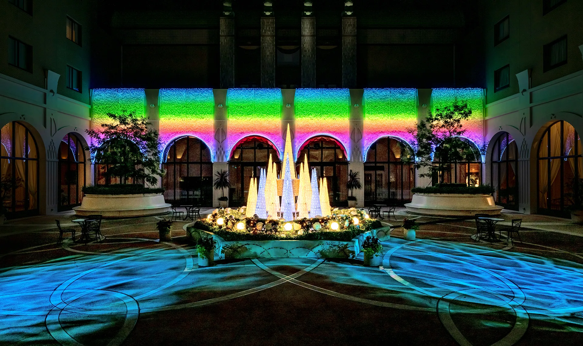 中庭イルミネーション