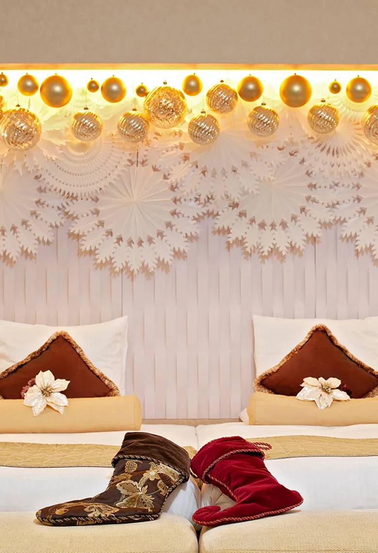 クリスマススイートルーム（ベッド装飾）