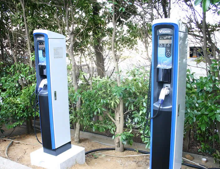 電気自動車・プラグインハイブリット車専用充電スタンド